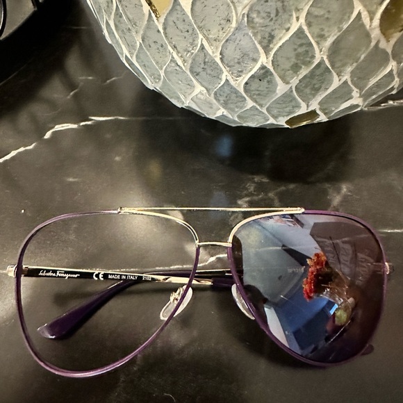 SALVATORE FERRAGAMO 
Ferragamo Purple Pilot Unisex Sunglasses - Picture 2 of 5